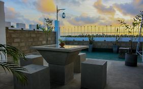 Niwahana Transit City Hotel